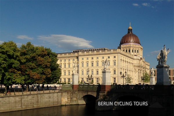 Berliner Schloss Fahrradtouren