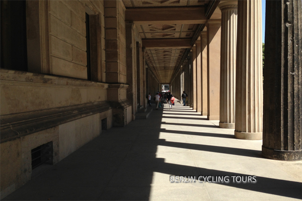 Neues Museum Berlin Fahrradtouren