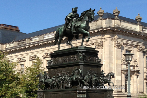 Unter den Linden Berlin Fahrradtouren Reisen